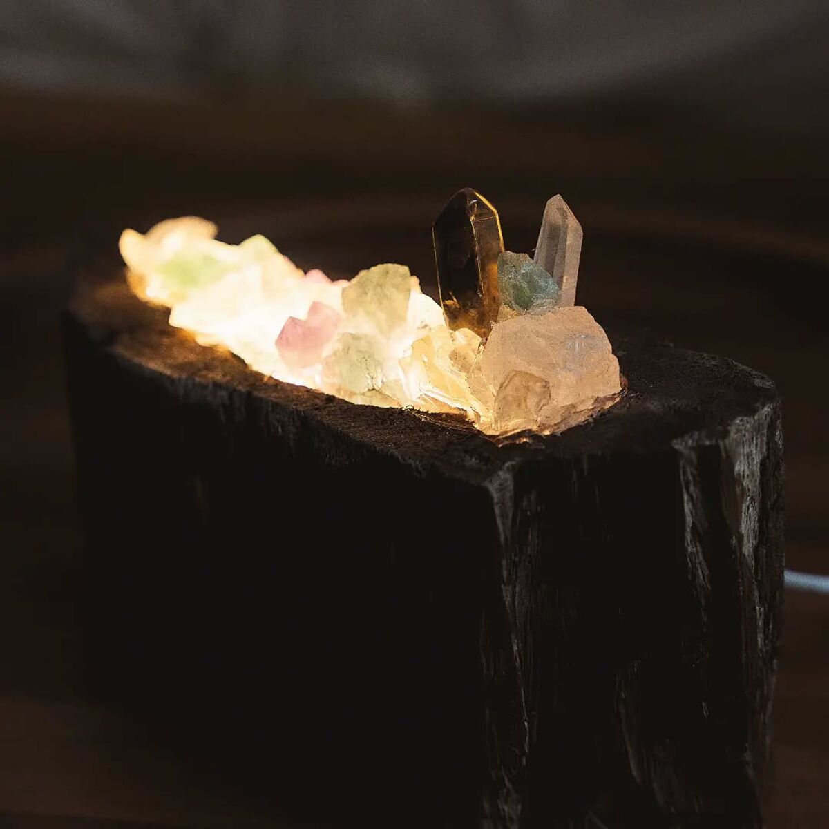 Artistic crystal lamp from Costa Rica